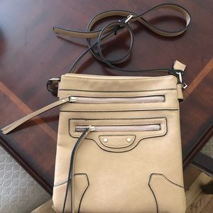 Tan shoulder bag